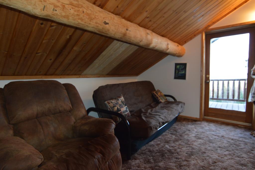 Wildmoon Home Φέρμπανκς Δωμάτιο φωτογραφία